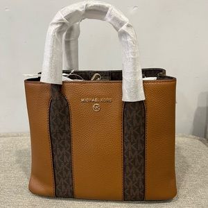 Michael Khors Austin bag